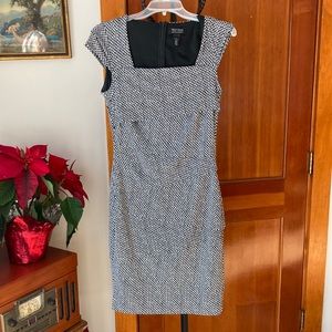 WHBM form fitting dress. Black and white print. Size 6